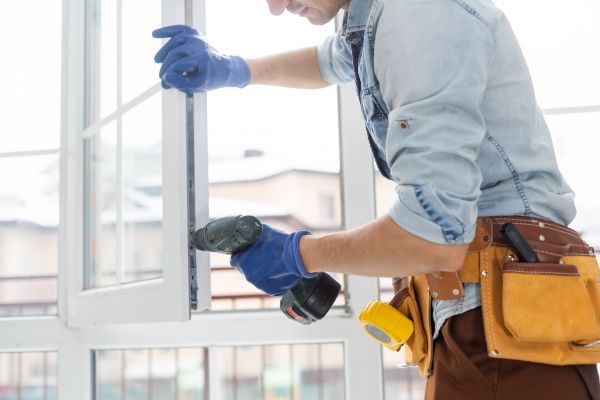 Cost of Residential Window Service in Novato