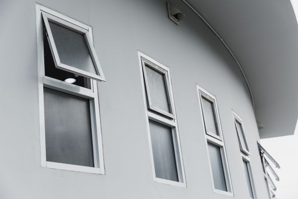Cost of Awning Windows Installation in Novato
