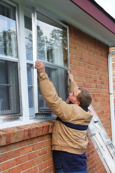 Cost of Storm Windows Replacement in Novato